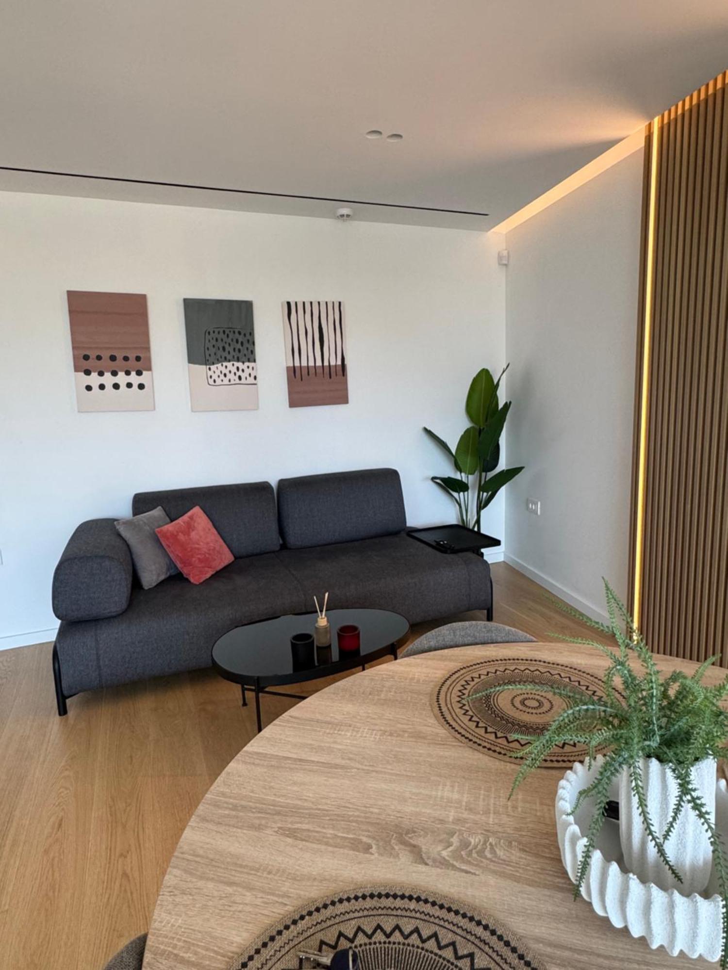 לרפטרה Modern Minimal Apartment מראה חיצוני תמונה